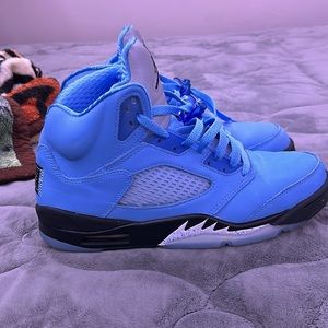 Jordan 5 unc